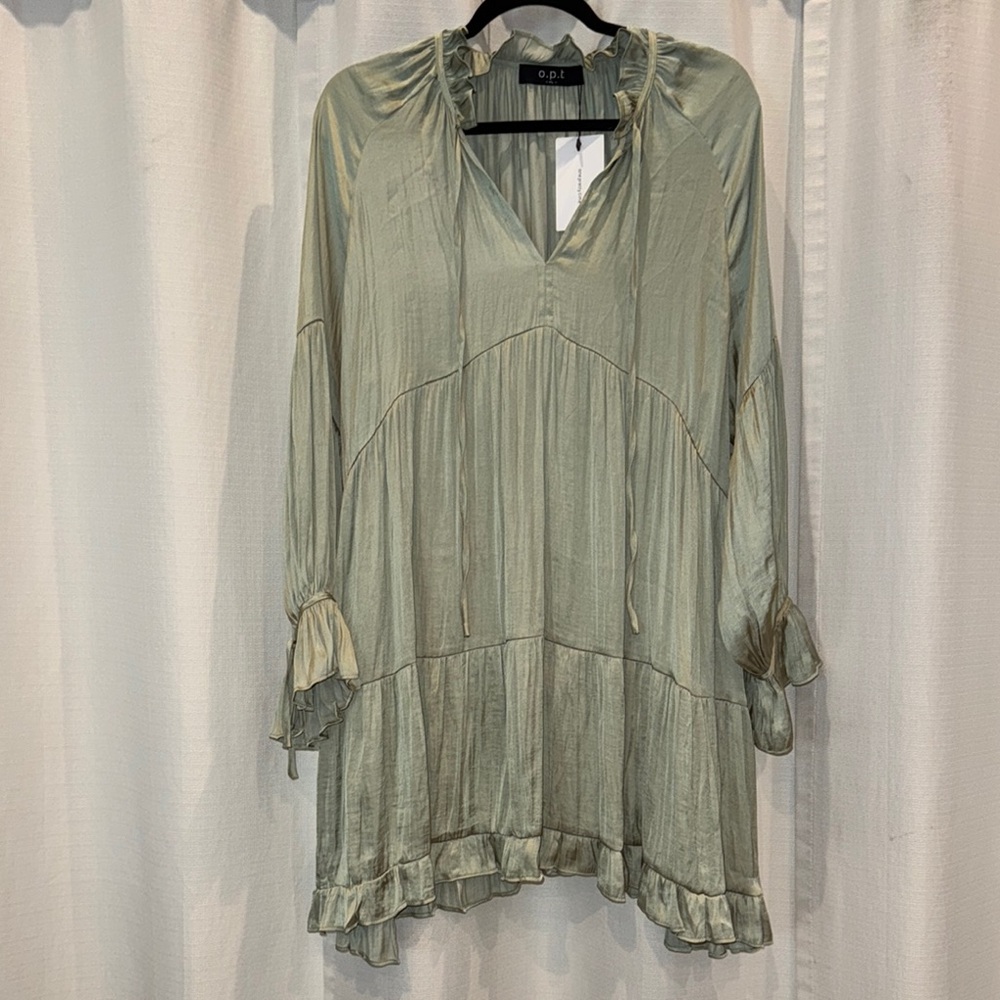 Stylish Mint Green Ruffle Satin Dress XL - NWT